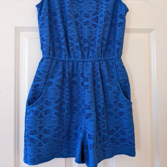 Blue lace Romper with Pockets - Picture 4 of 7